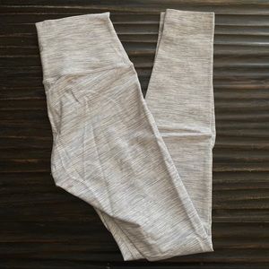Lululemon Wunder Under Leggings 28”